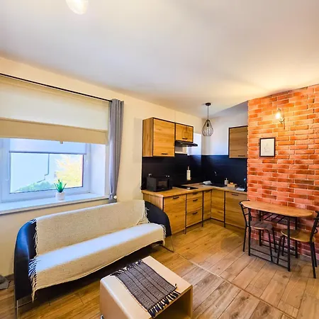Apartament Railway Station, 8 Minut Od Alei, Parking דירה *