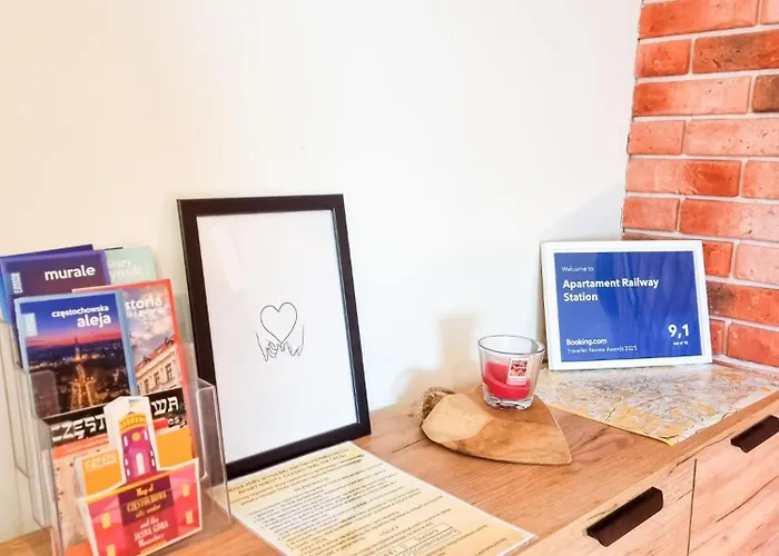 Railway Station Parking 8 Minut Od Alei Daire *